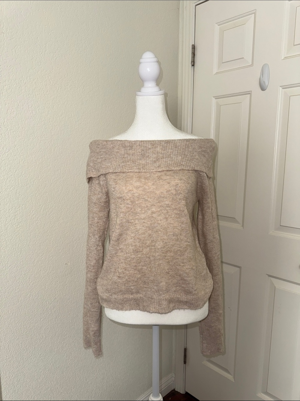 American Eagle Outfitters Off-the-Shoulder Beige Knit Sweater